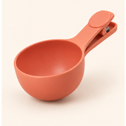 Pet Food Scoop with Bag Clip — overview
